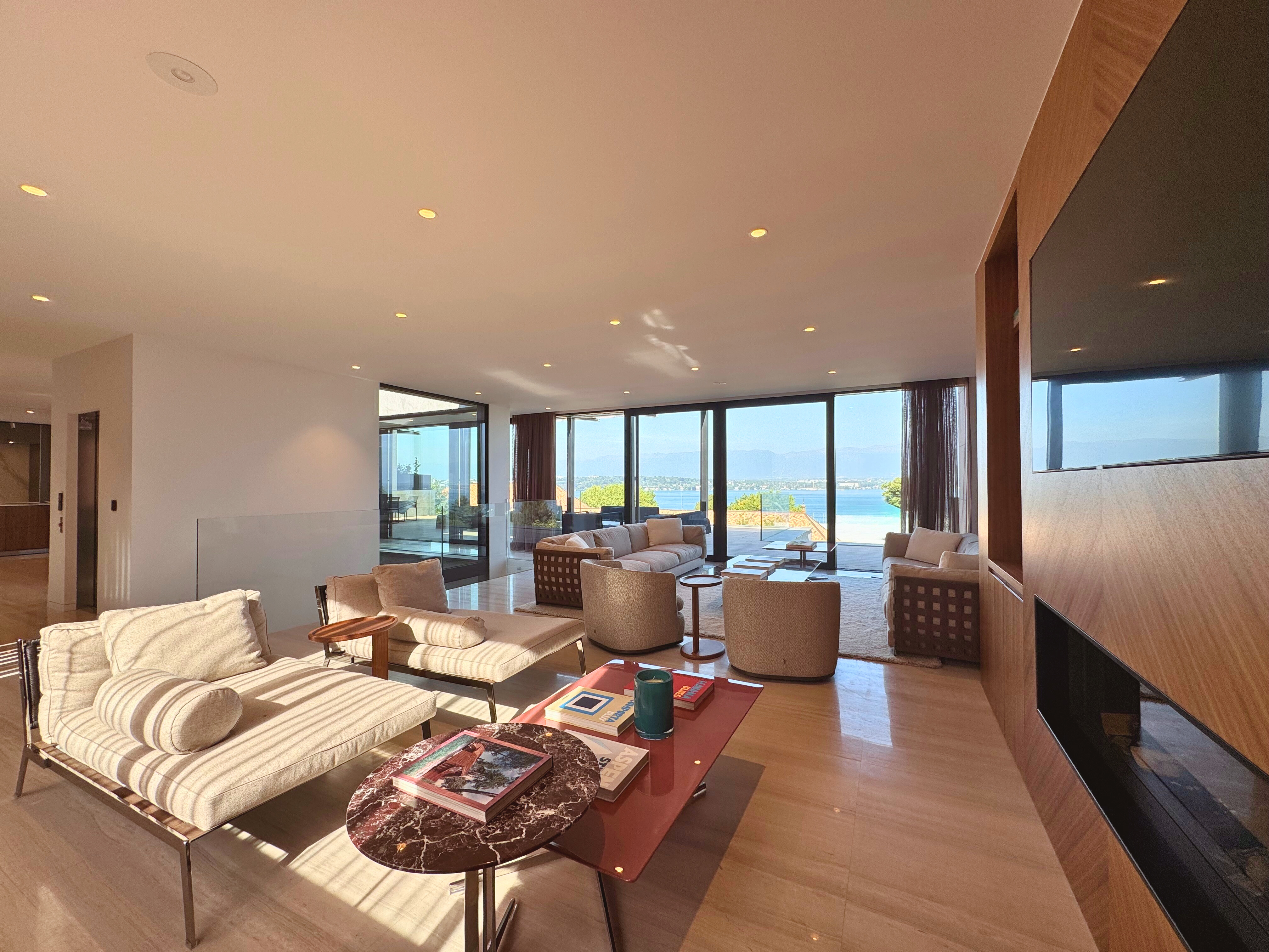 3681915f0f4b4f1e91ef3545fff97077