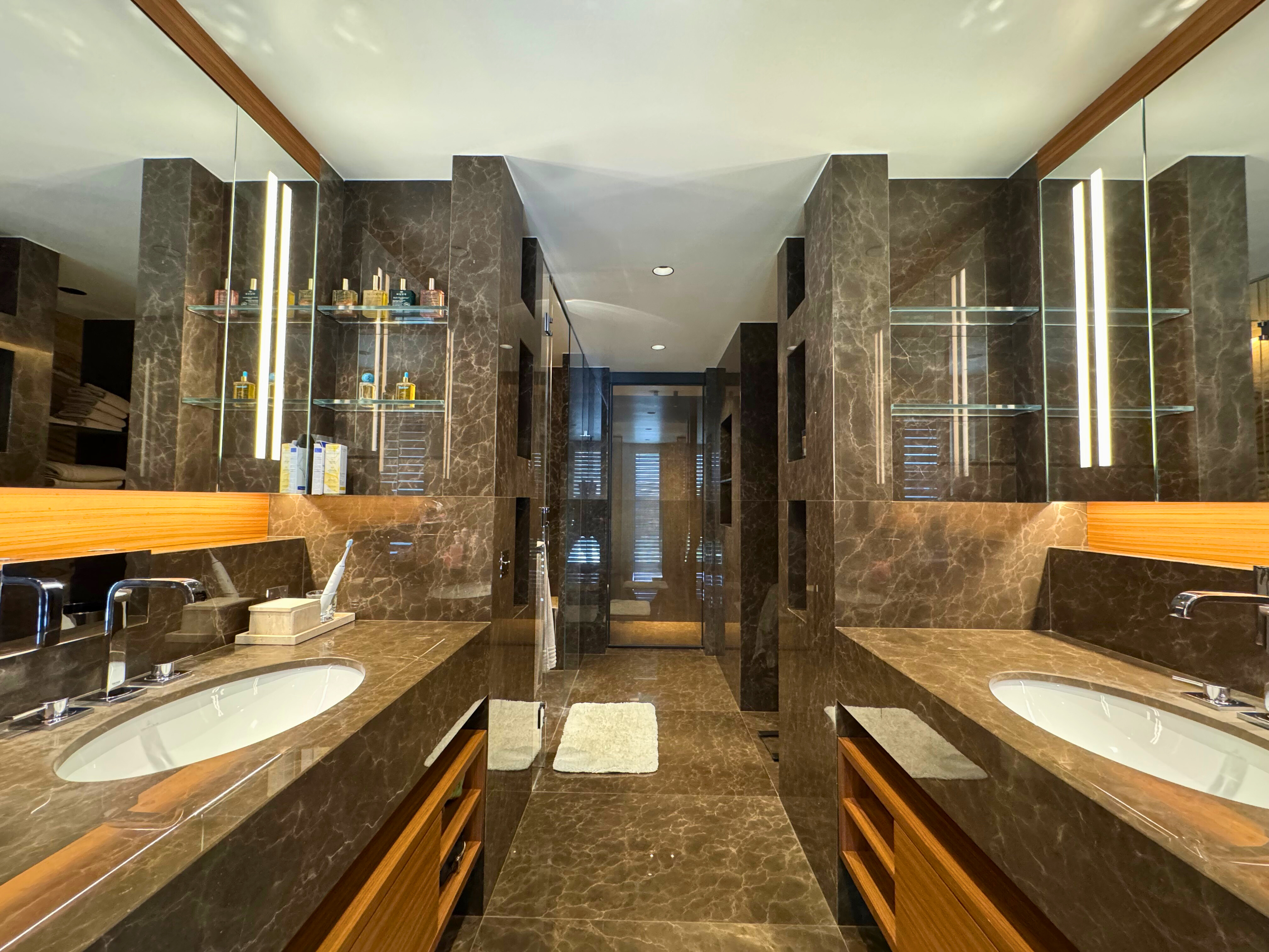 769b7f2c96214fb8935ca1297f86953e