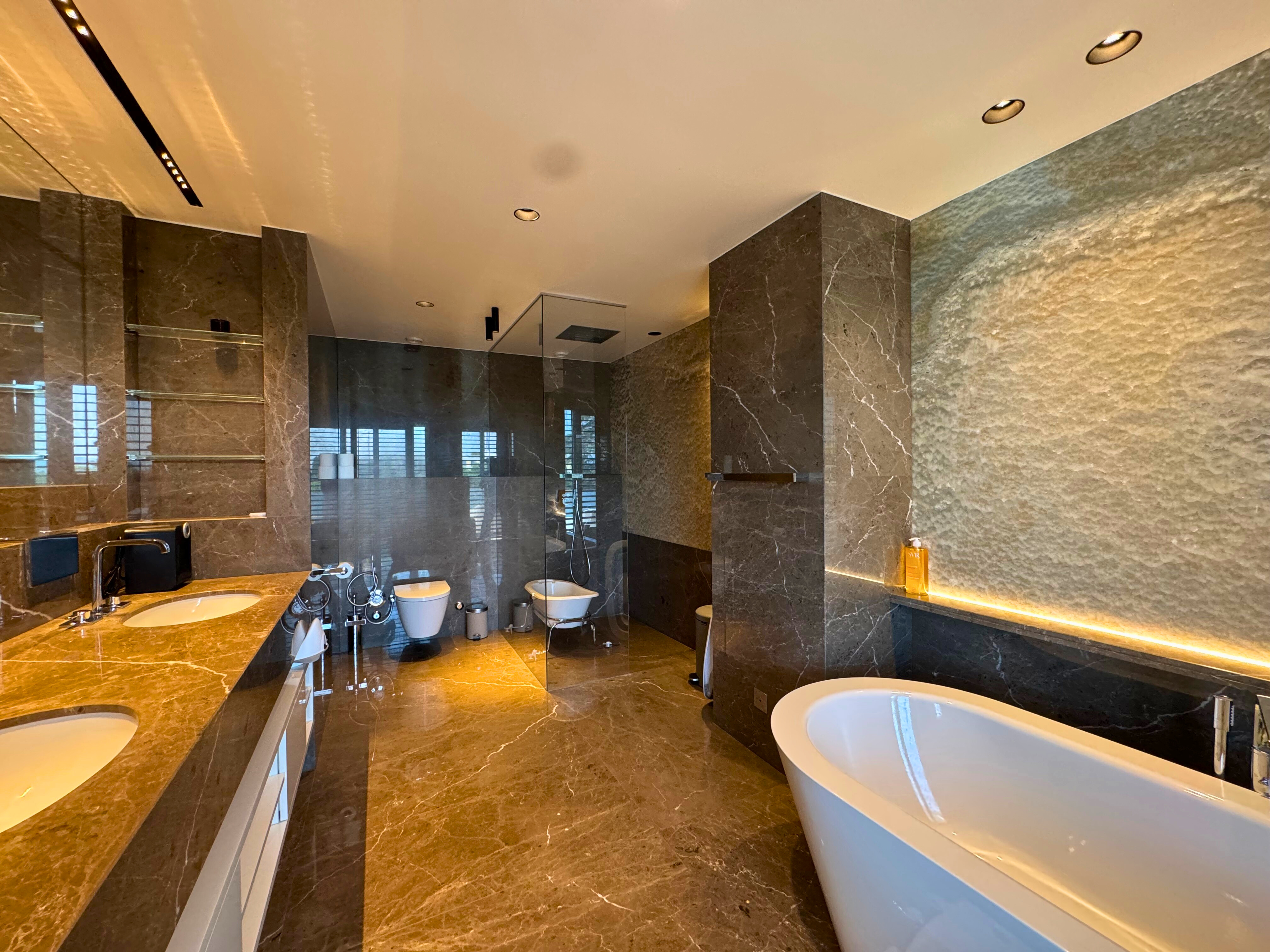 d043cb2ce0fb4d63bdbc60f87ca3b7db