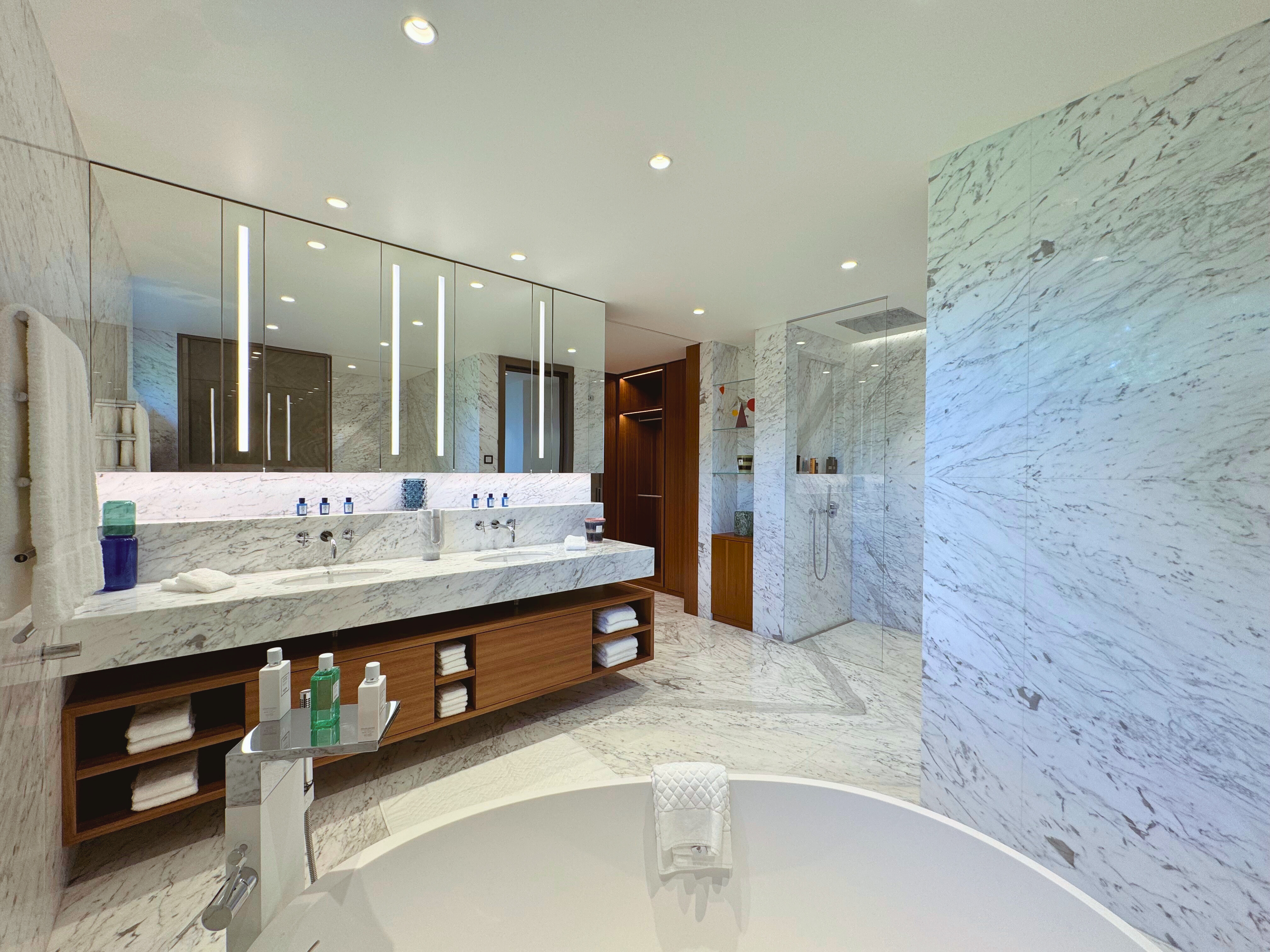 aaffb9bc-1550-4f6d-96f0-01f6a10b41a0